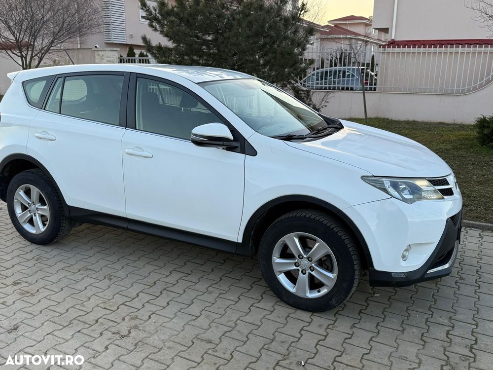 Toyota RAV4 - 2