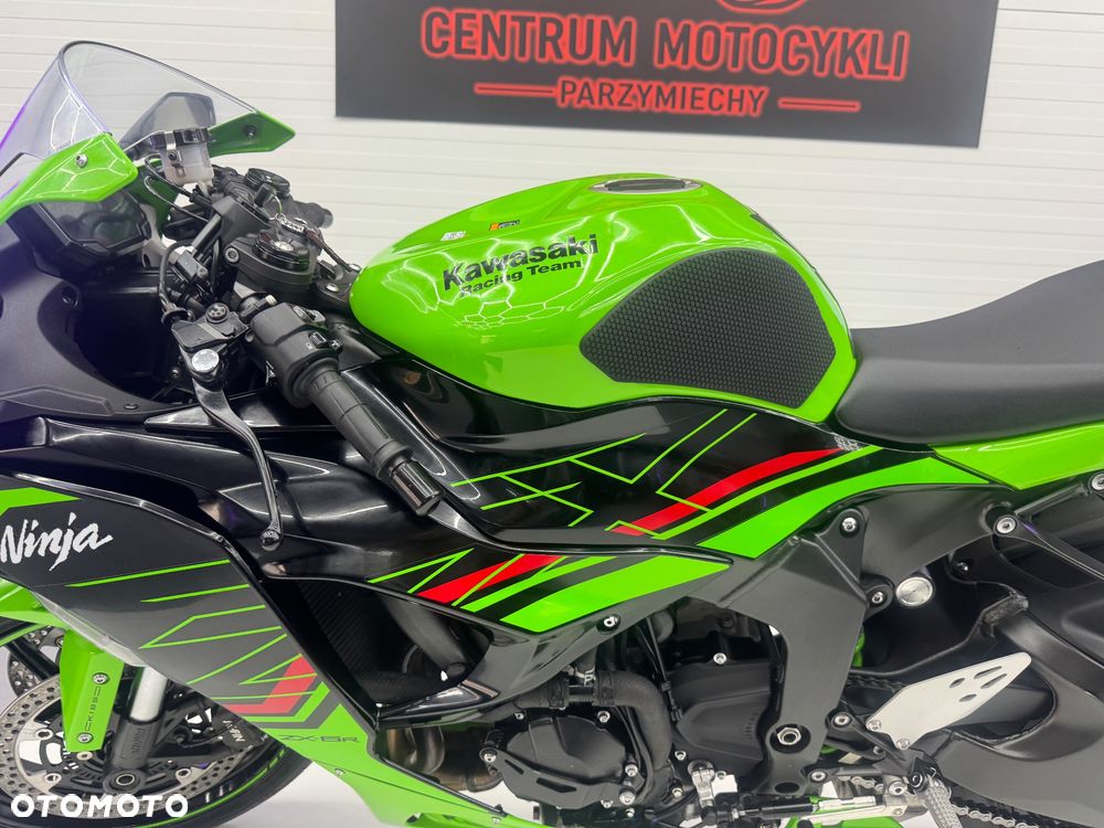 Kawasaki ZX - 33