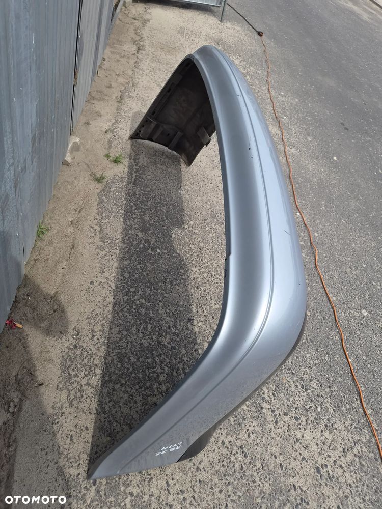 Zderzak tył Audi A8 D2 przewd liftem LY7M - 6