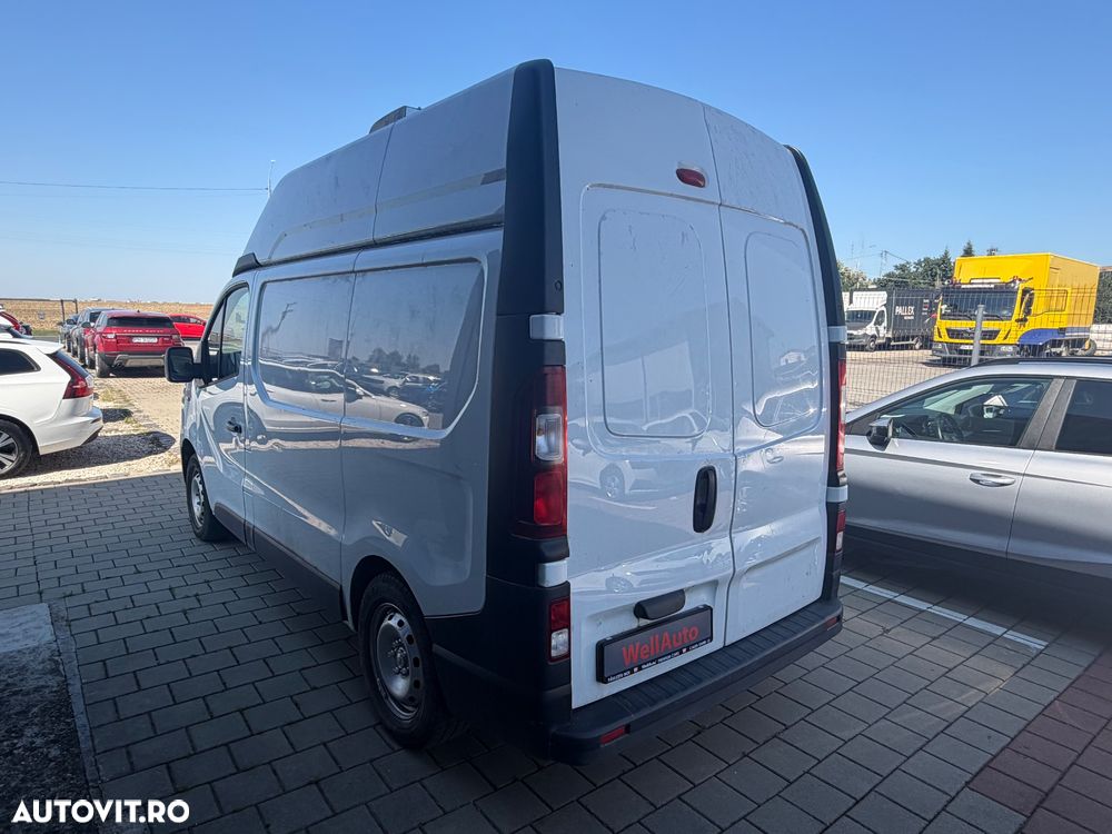 Renault Trafic - 4