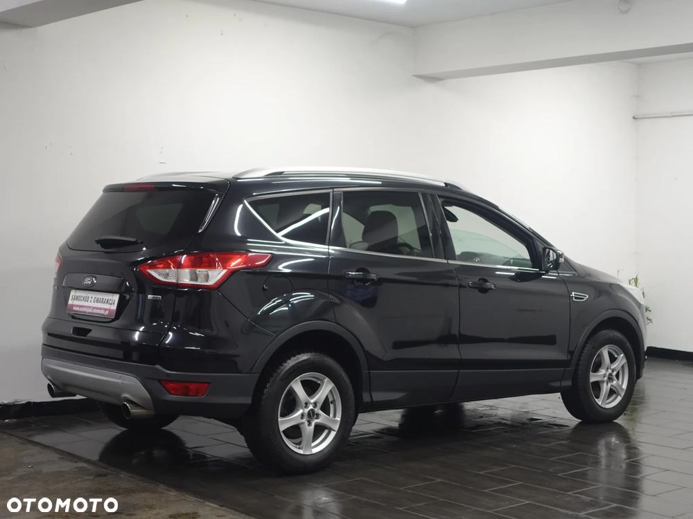 Ford Kuga 1.6 EcoBoost 2x4 Titanium - 8