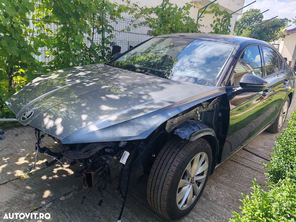 SKODA Superb 2025