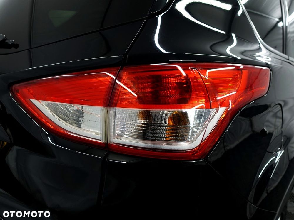 Ford Kuga 2.0 TDCi FWD Titanium - 30