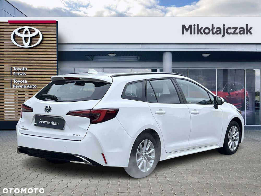 Toyota Corolla 1.8 Hybrid Comfort - 6