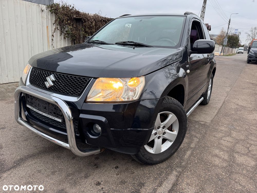 Suzuki Grand Vitara 1.6 Black&White - 3