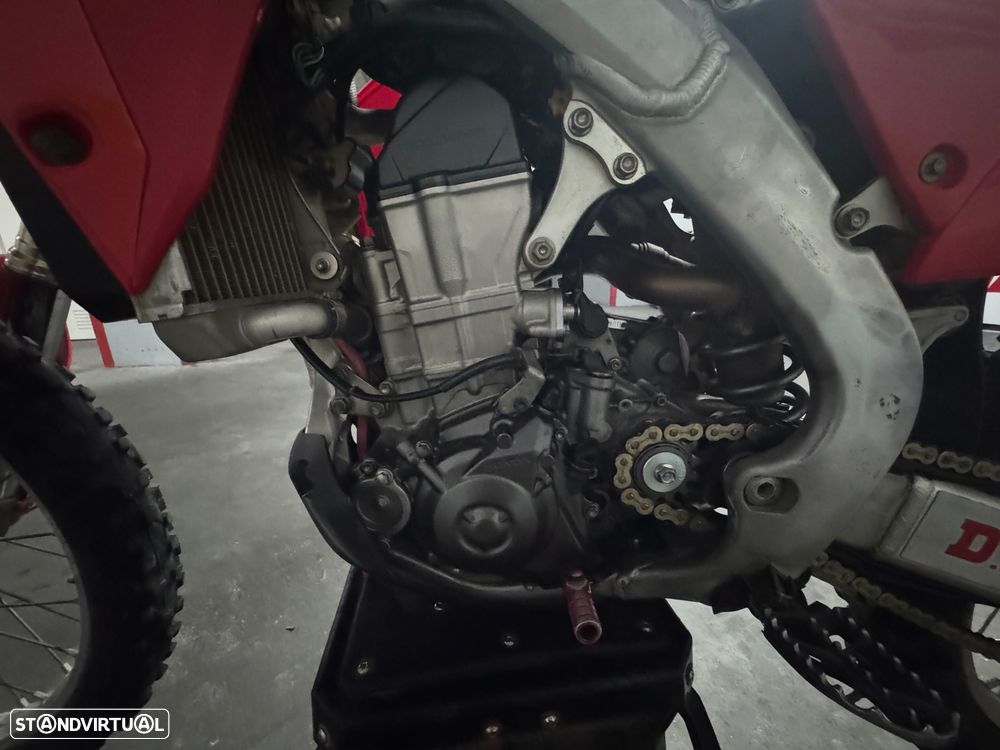 Honda CRF - 2