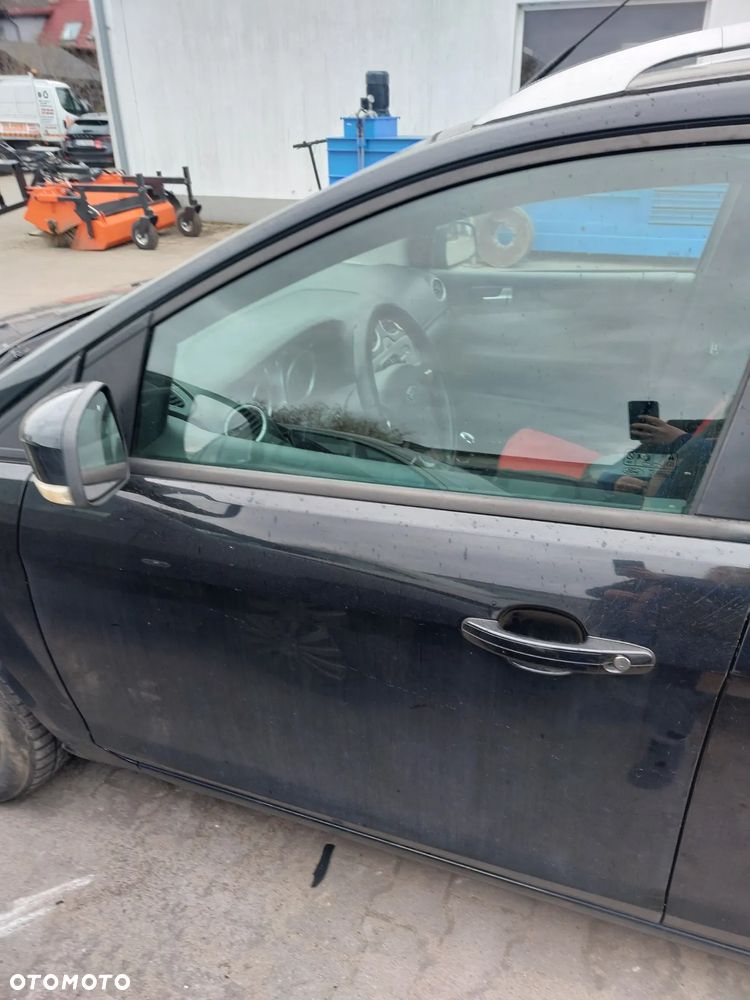 Ford Focus MK2 2009 / 2008 r. 1,8 TDCI na części fotele lampa zderzak szyba lusterko koła - 16