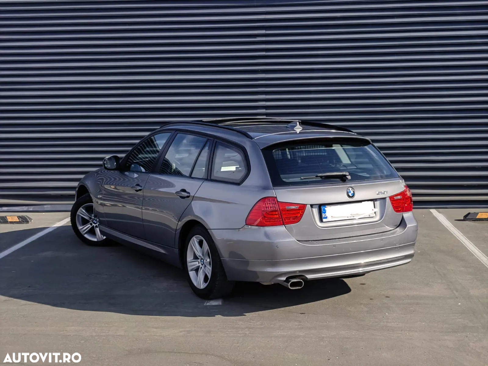 BMW Seria 3 318i Touring Edition Sport - 3
