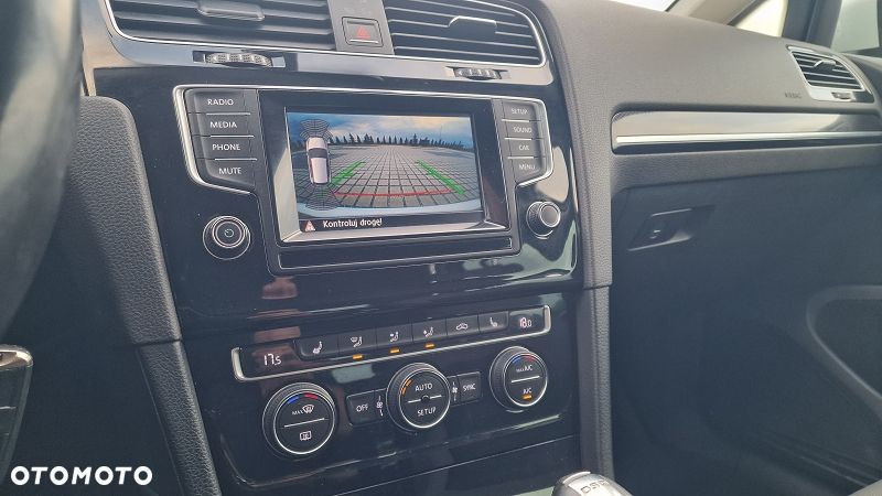 Volkswagen Golf 1.4 TSI Sportline DSG - 32