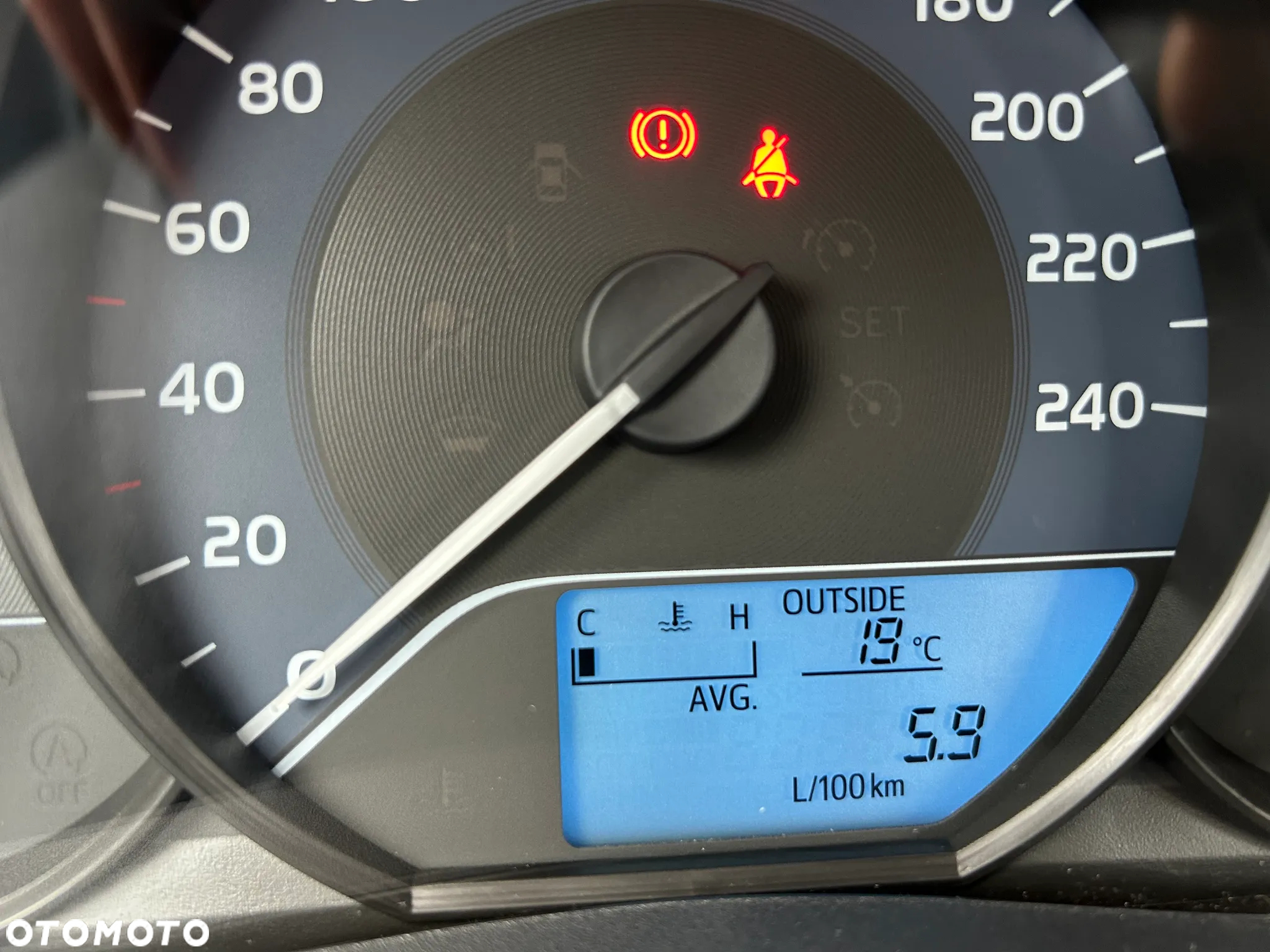 Toyota Corolla 1.4 D-4D Active - 18