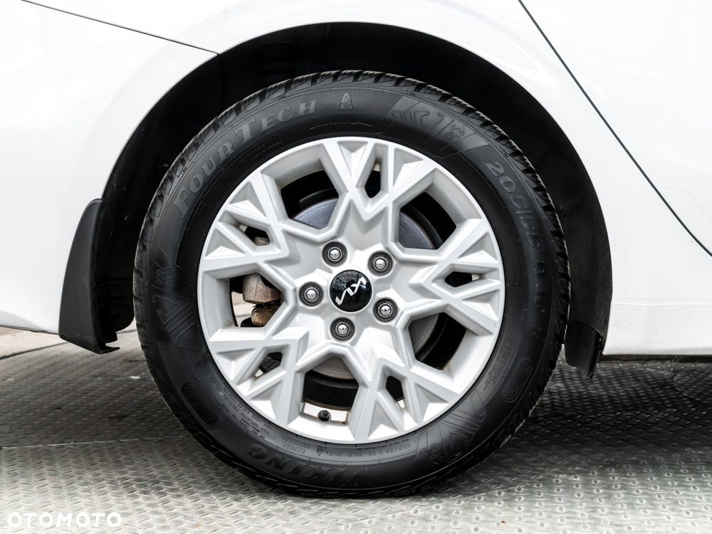 Kia Ceed 1.5 T-GDI M DCT - 12