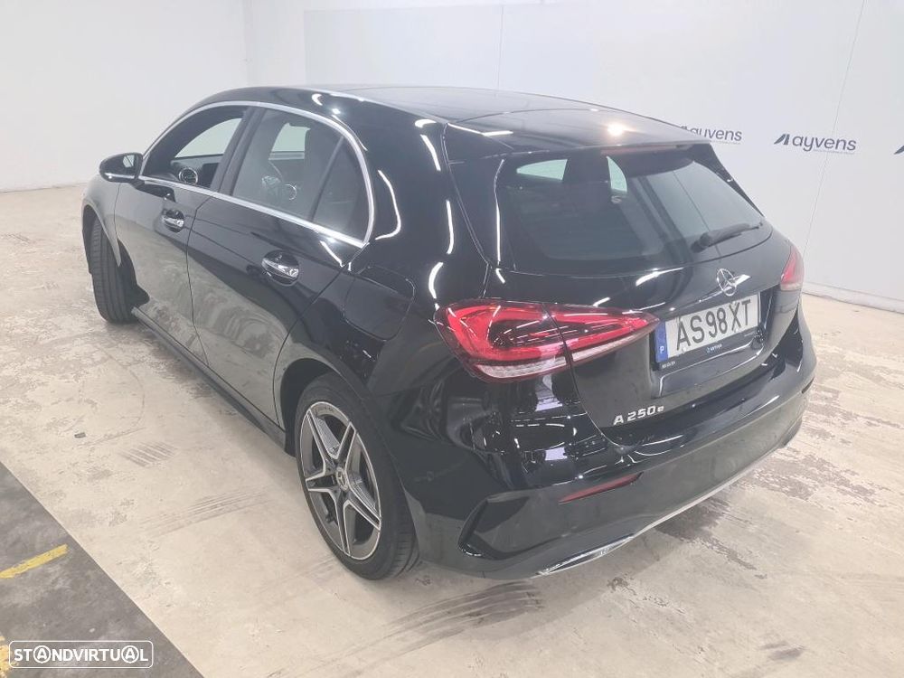 Mercedes-Benz A 250 e Style Plus - 3