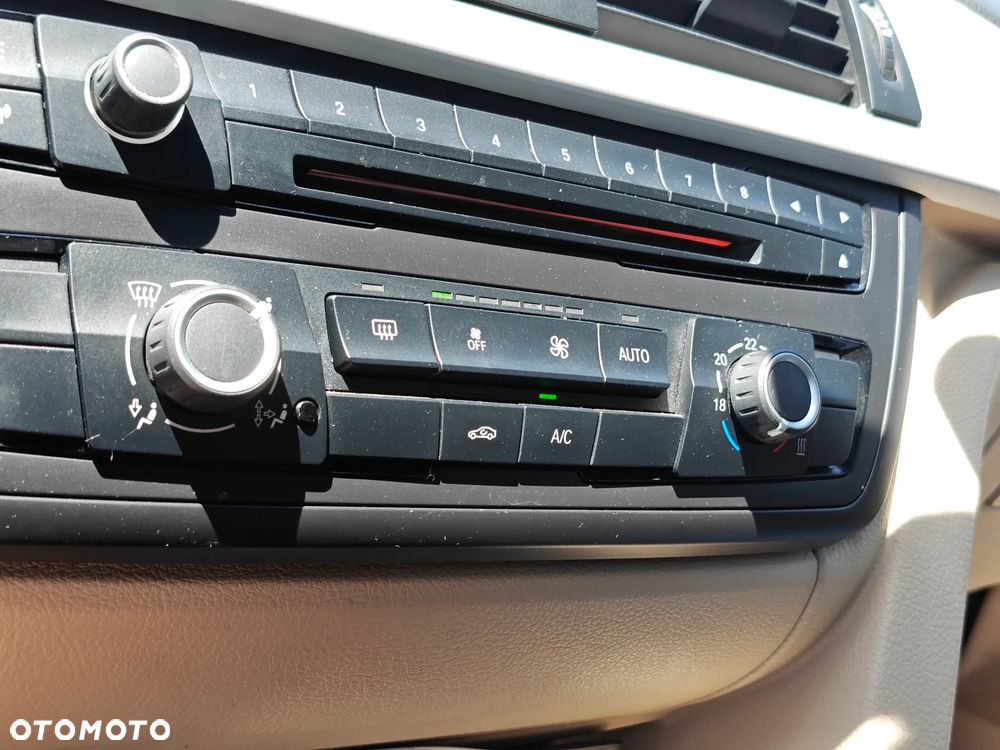 BMW Seria 3 320d - 18