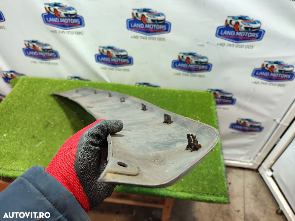 ORNAMENT BARA FATA MITSUBISHI OUTLANDER 2 2.2 DIESEL 2012 COD OEM 6400C425 / 2005-2012 - 4