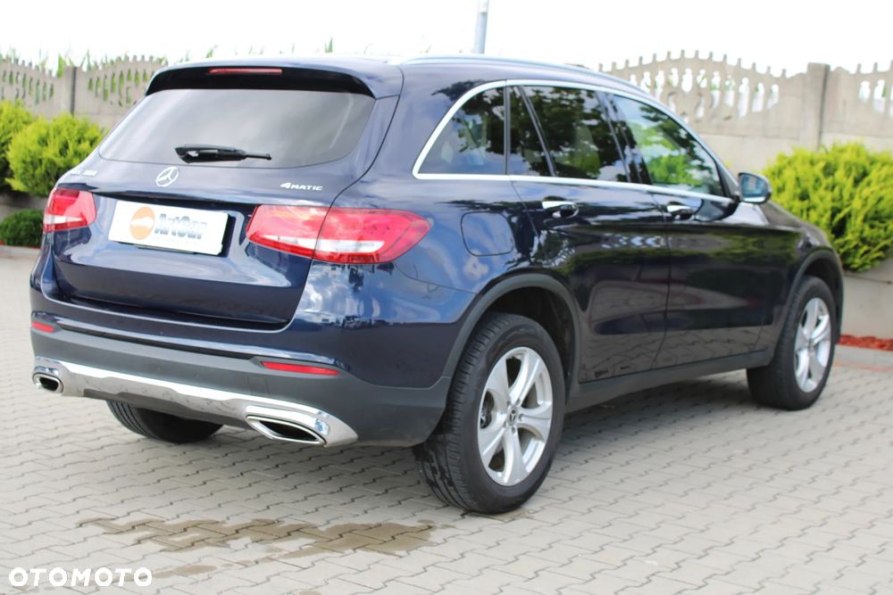 Mercedes-Benz GLC 300 4Matic 9G-TRONIC - 15