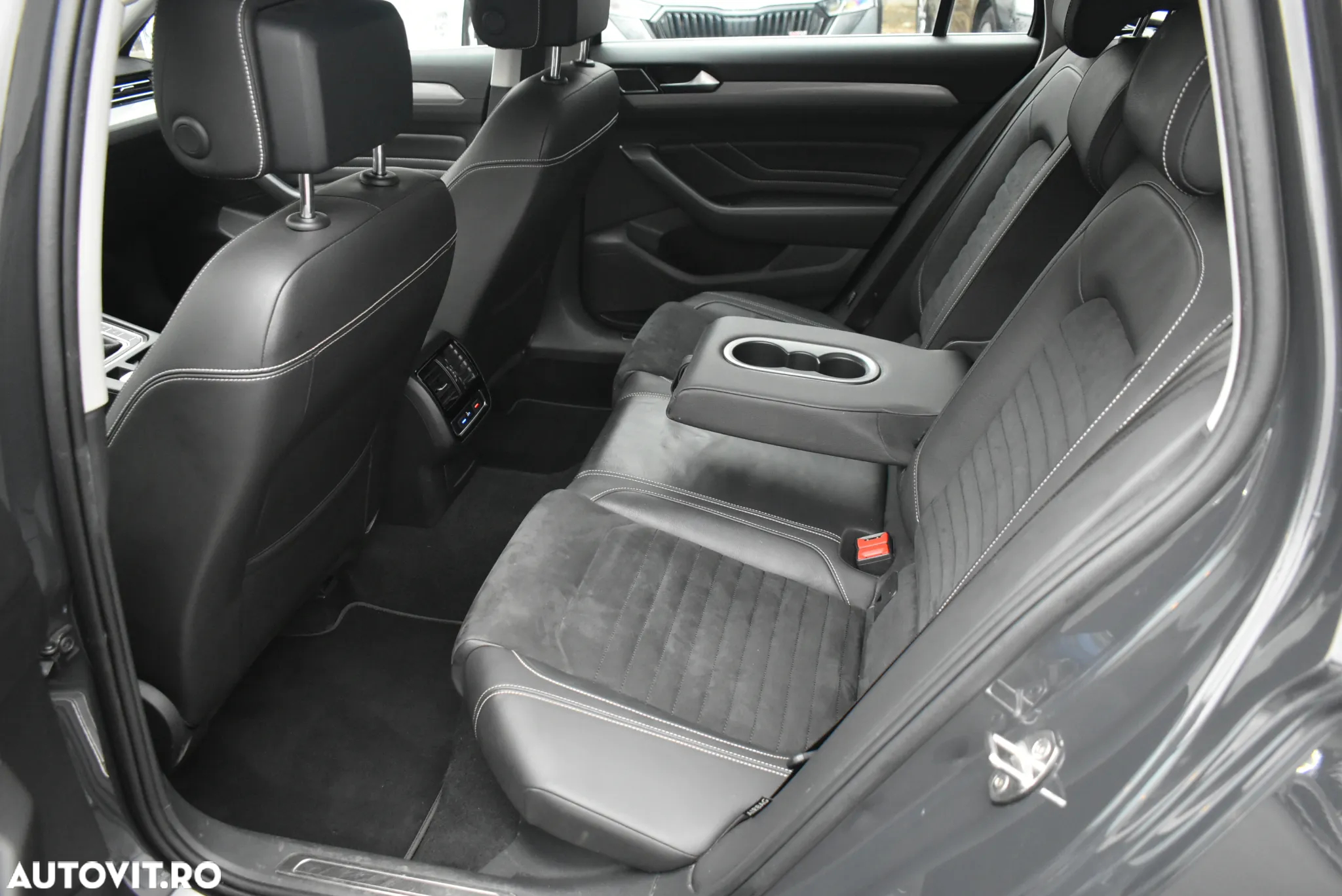 Volkswagen Passat Variant 1.4 TSI Plug-In-Hybrid DSG GTE - 24