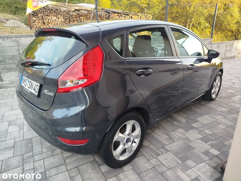Ford Fiesta - 4