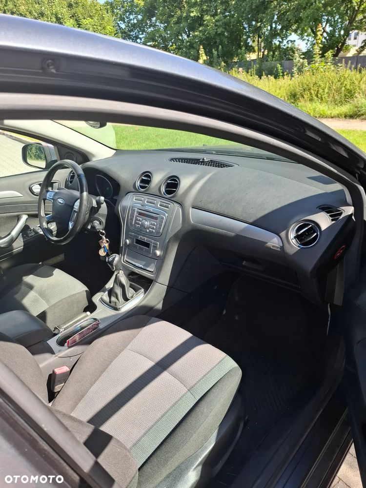 Ford Mondeo - 5