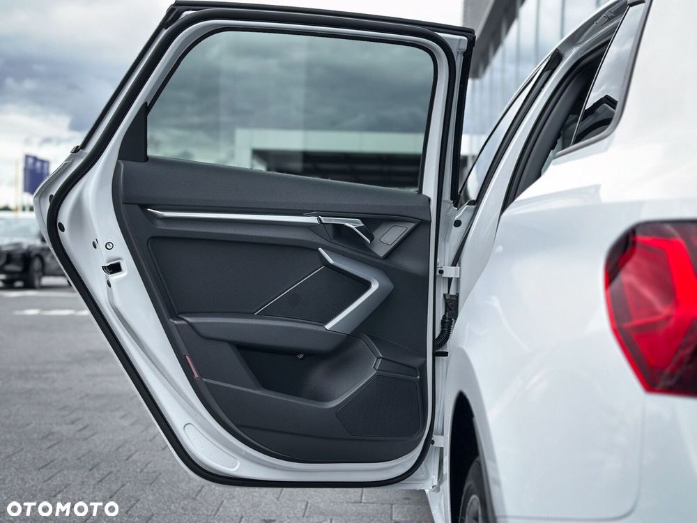 Audi A3 Sportback - 32