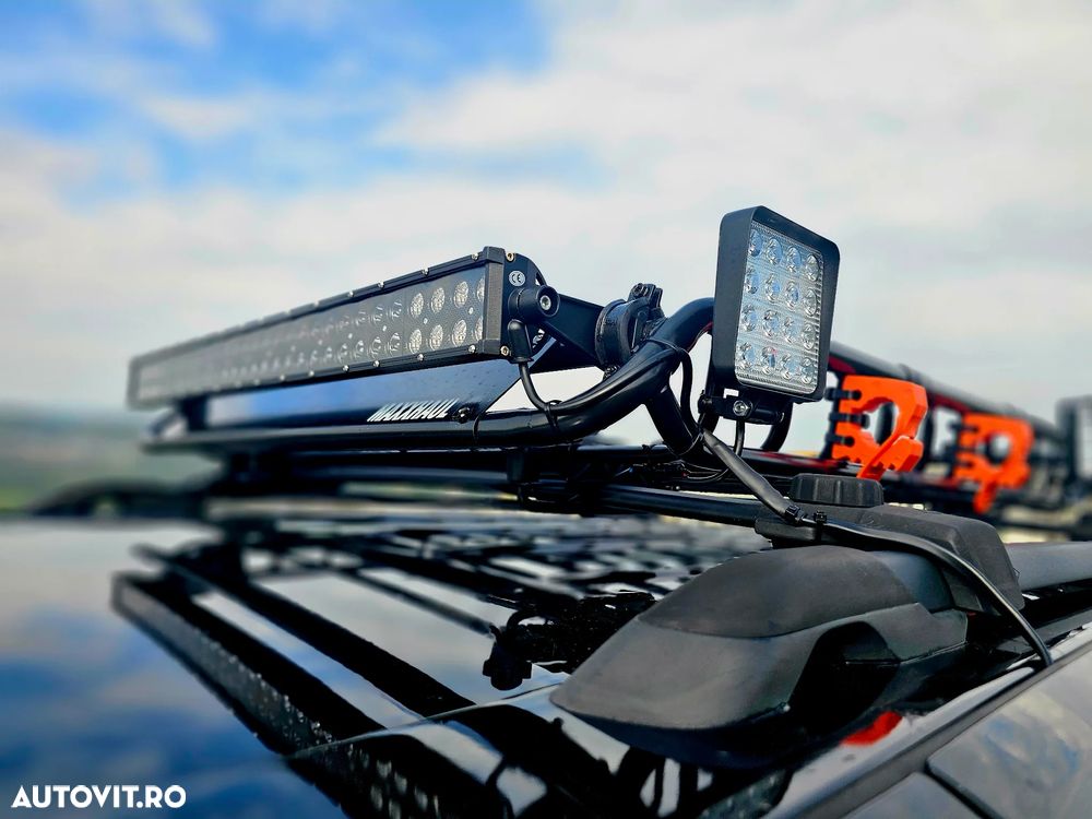 Jeep Grand Cherokee - 10