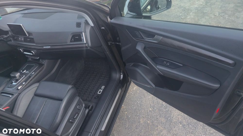 Audi Q5 2.0 TFSI Quattro Design S tronic - 23