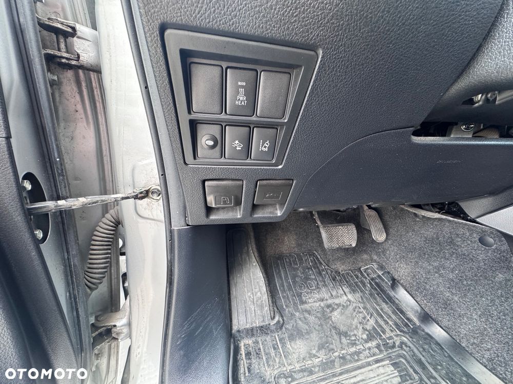 Toyota Hilux 2.4 D-4D Double Cab Selection 4x4 - 20