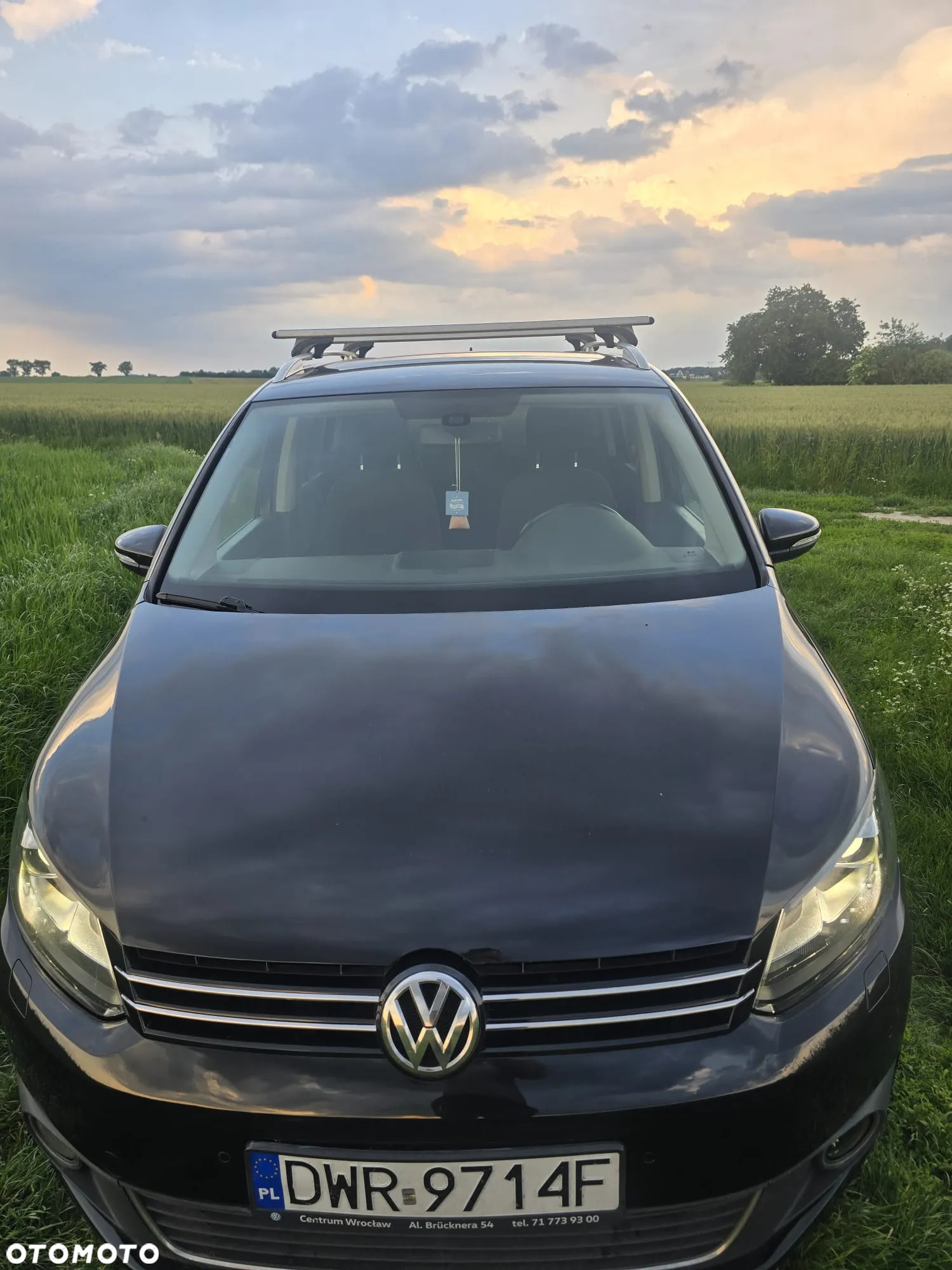 Volkswagen Touran 2.0 TDI DPF Highline - 8