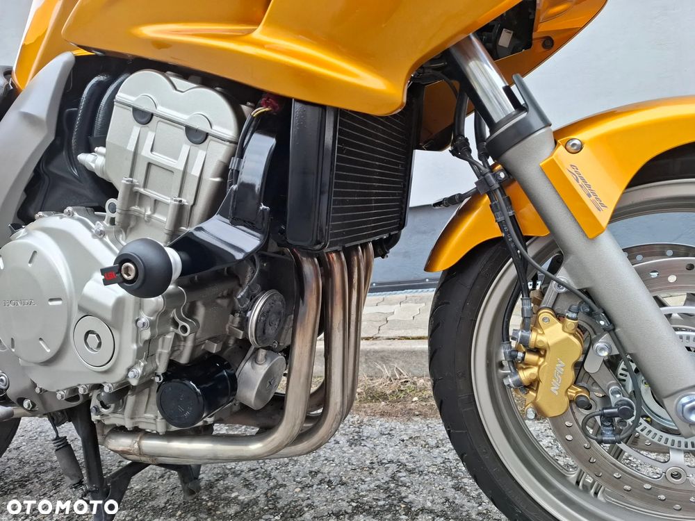 Honda CBF - 12