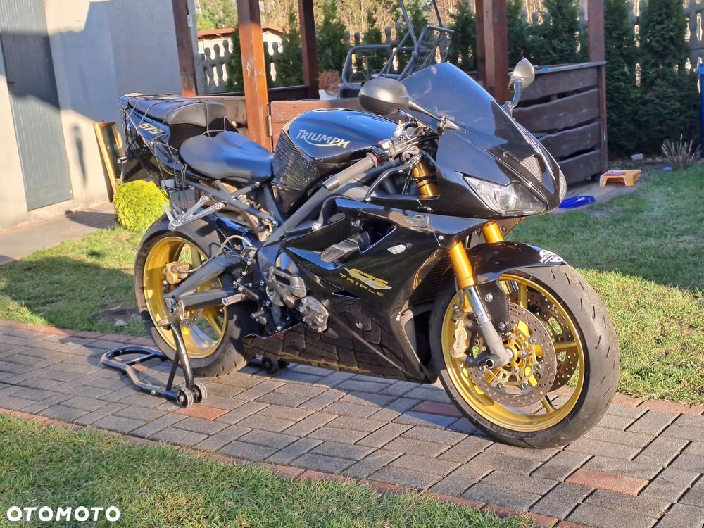 Triumph Daytona - 4