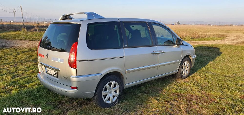 Peugeot 807 HDi 135 Family - 4
