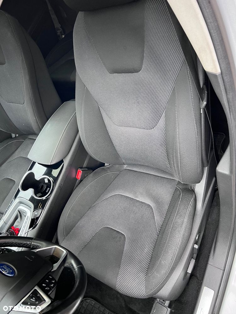 Ford Mondeo 2.0 TDCi STart-Stopp PowerShift-Aut Titanium - 17