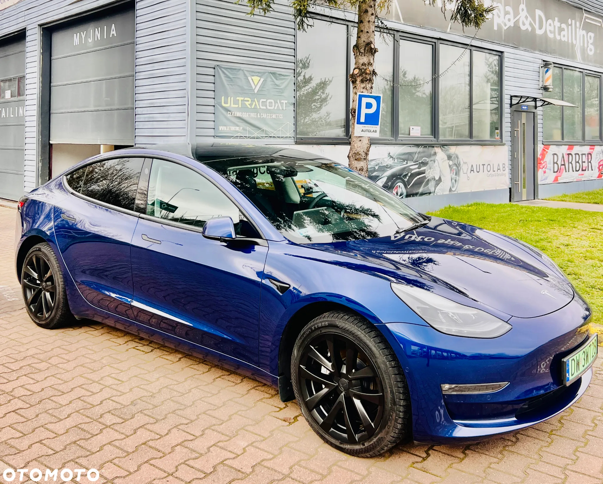 Tesla Model 3 Long Range AWD - 8