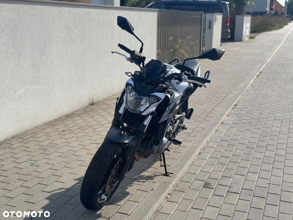 Kawasaki Z 650 - 15