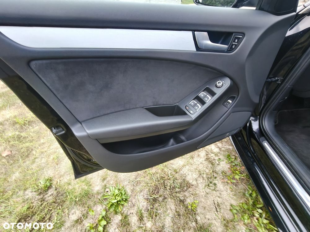 Audi A4 Avant - 25