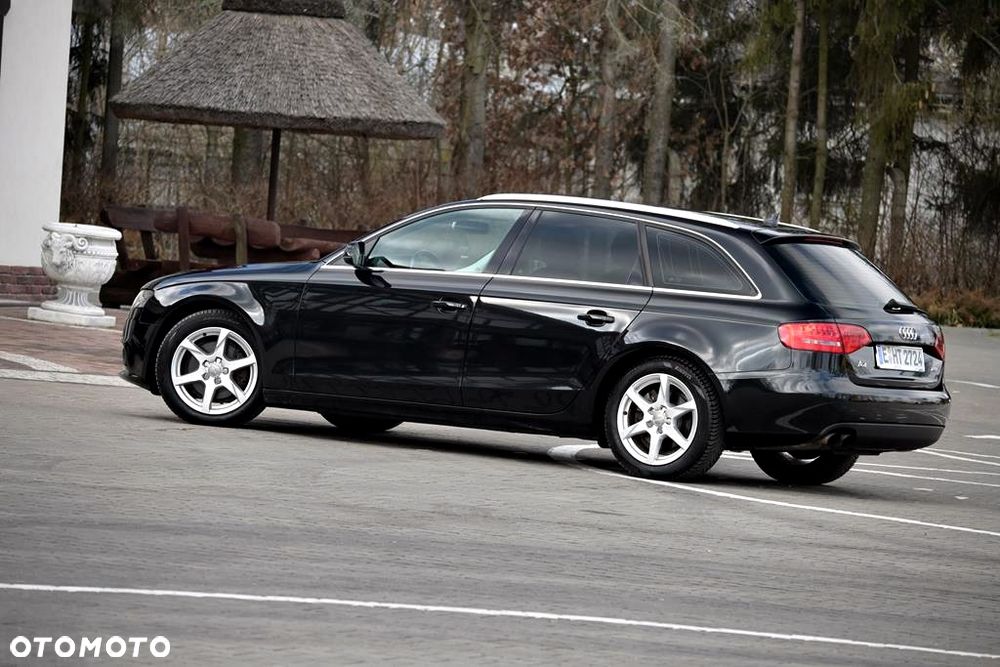 Audi A4 Avant - 26
