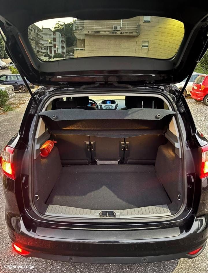Ford C-Max 2.0 TDCi Titanium S/S - 6