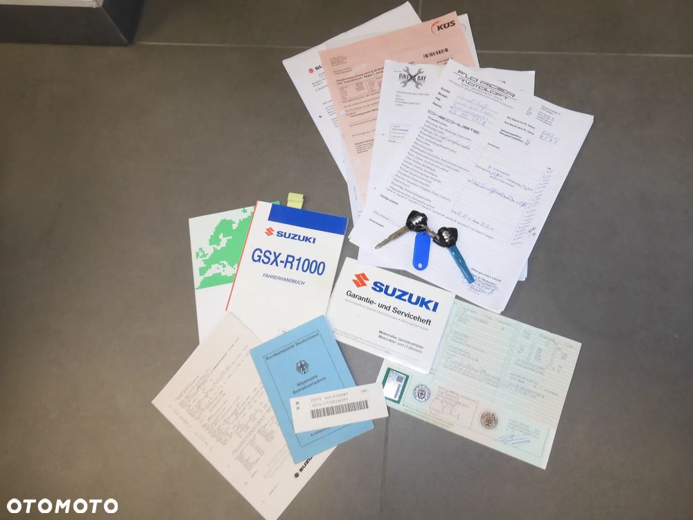 Suzuki GSX-R - 40