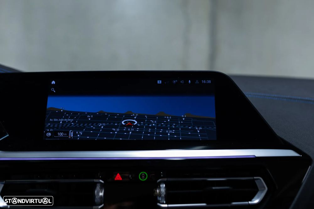 BMW Z4 30 i Pack M - 41