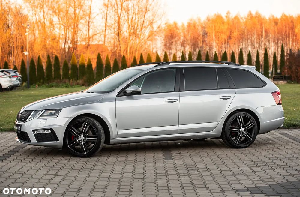 Skoda Octavia 2.0 TDI 4x4 DSG RS - 13