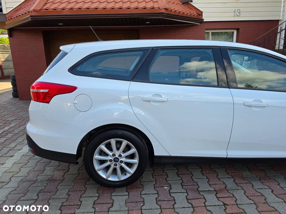 Ford Focus 2.0 TDCi Titanium ASS - 9