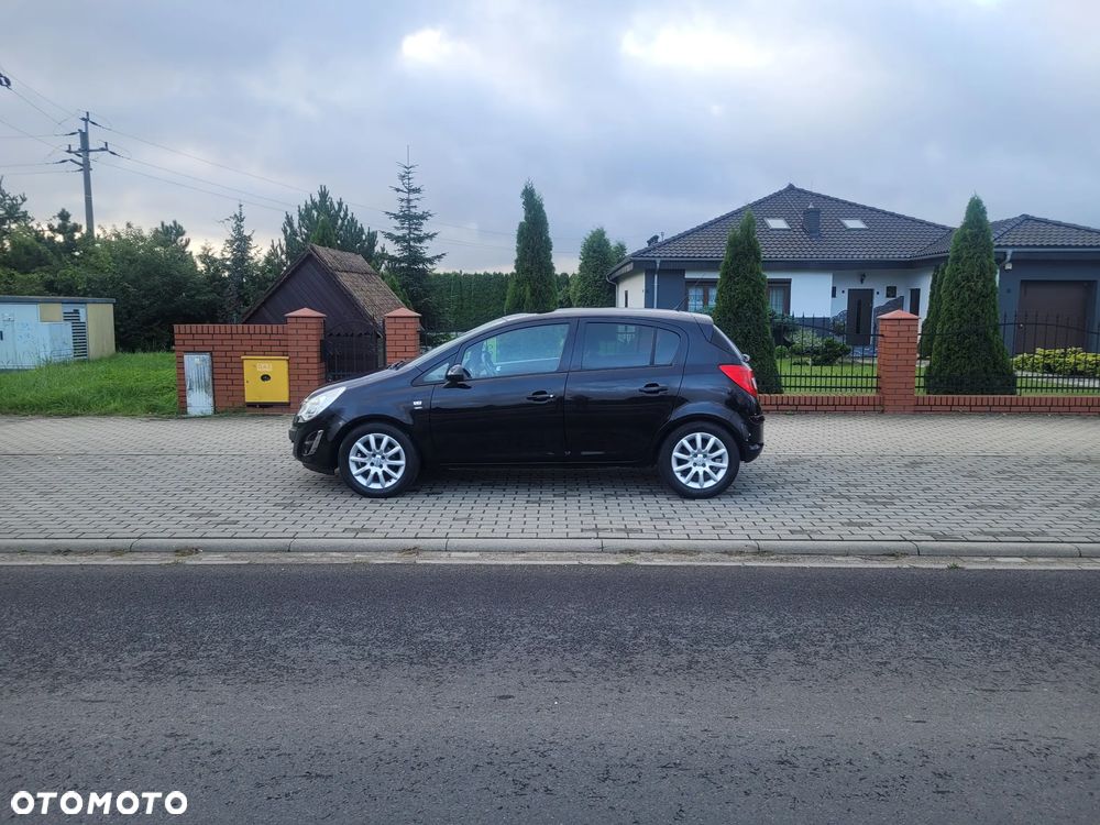 Opel Corsa 1.4 16V Satellite - 2