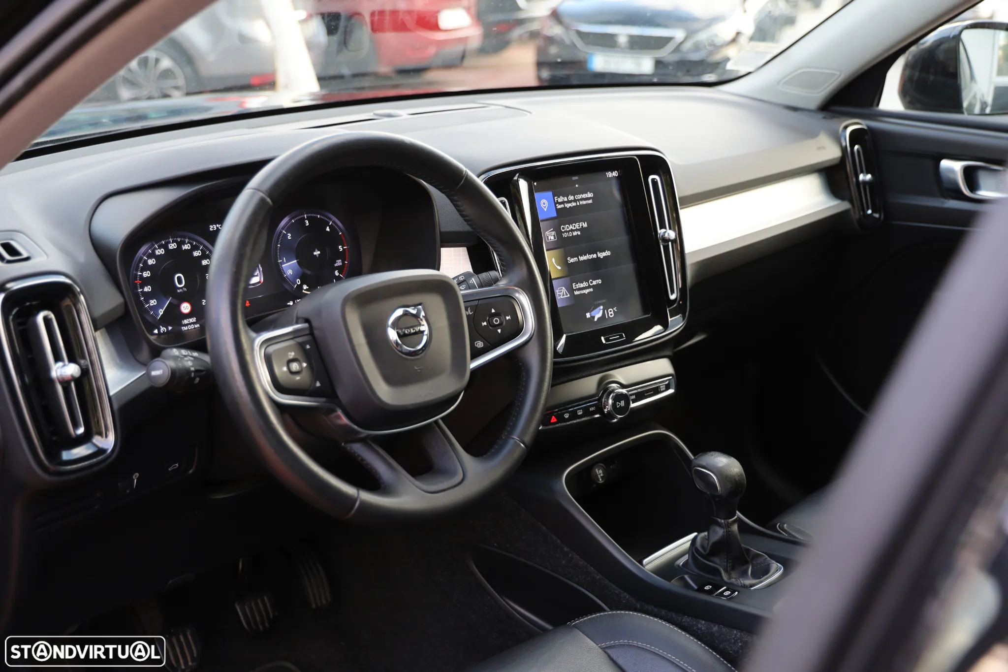 Volvo XC 40 2.0 D3 Momentum Plus - 11
