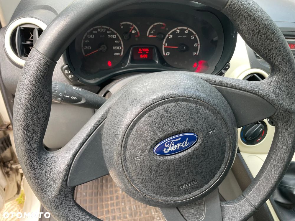 Ford KA 1.2 Trend - 4