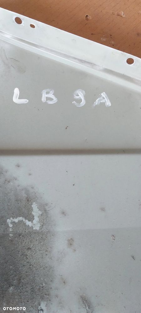 Błotnik lewy vw t6 biały LB9A - 7