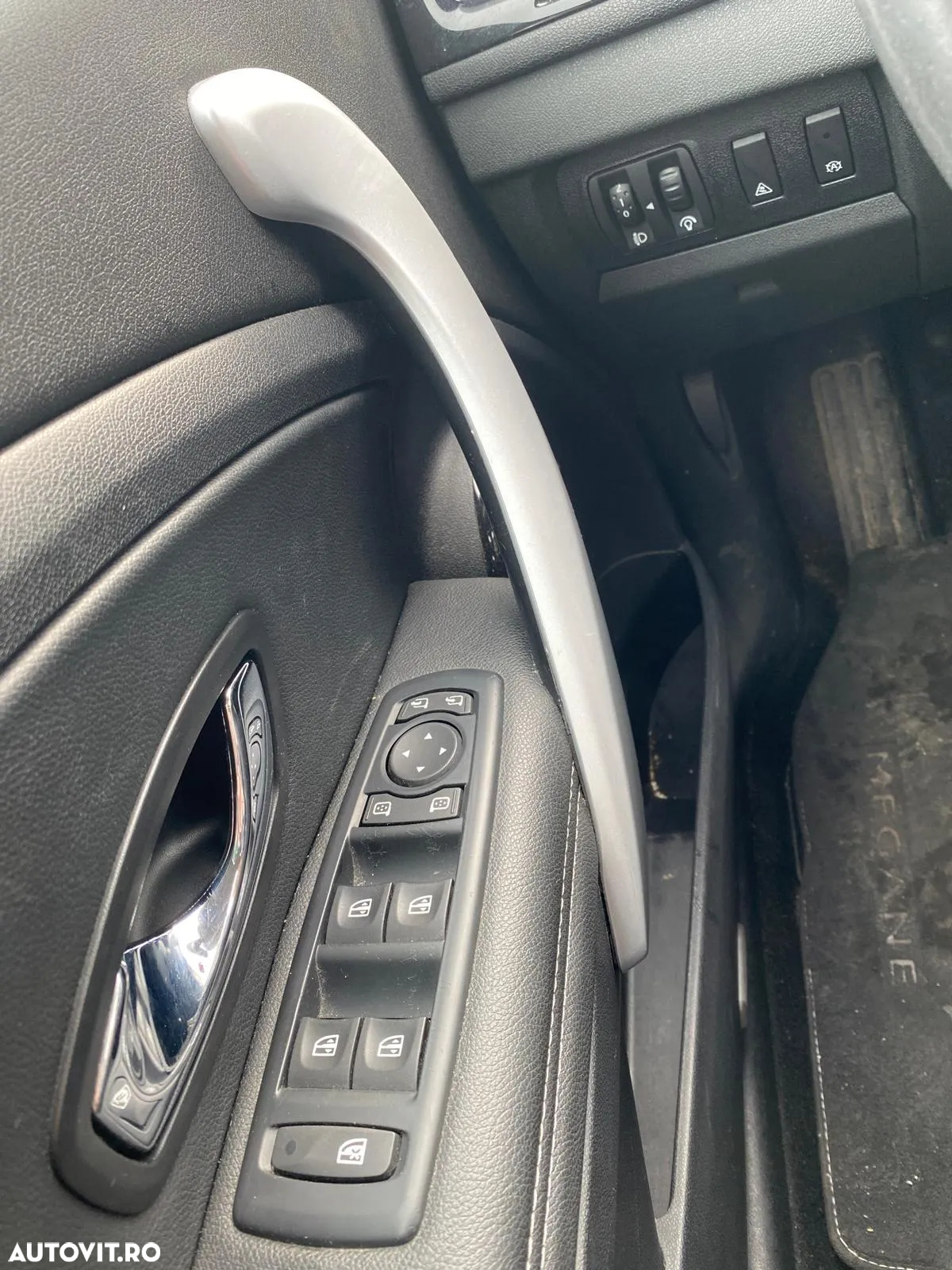 Renault Megane Grandtour ENERGY dCi 110 Start & Stopp Bose Edition - 13