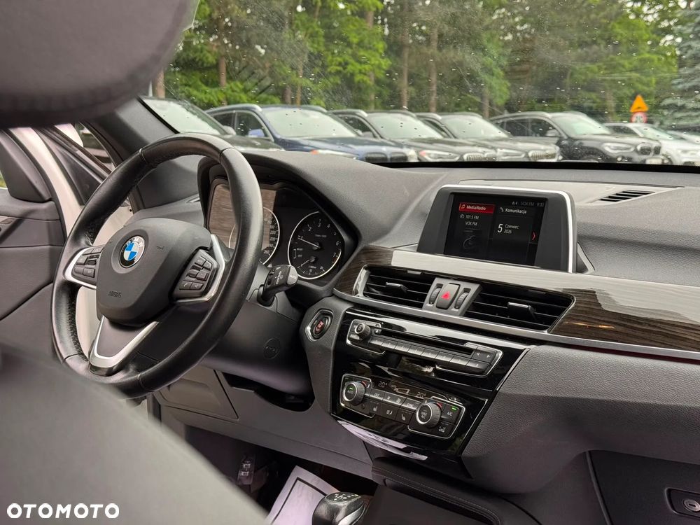 BMW X1 xDrive25i GPF Advantage - 30