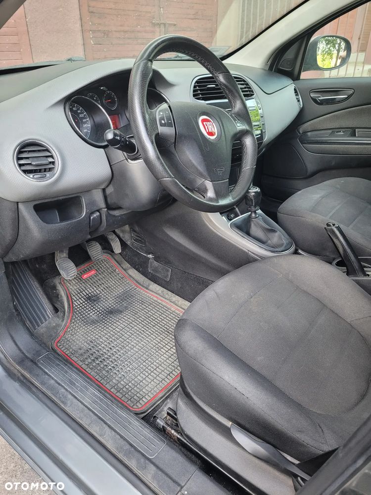 Fiat Bravo 1.9 Multijet Estiva Blue&Me - 13