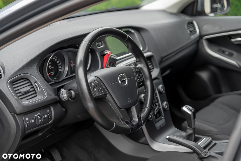 Volvo V40 T2 Drive-E Kinetic - 25