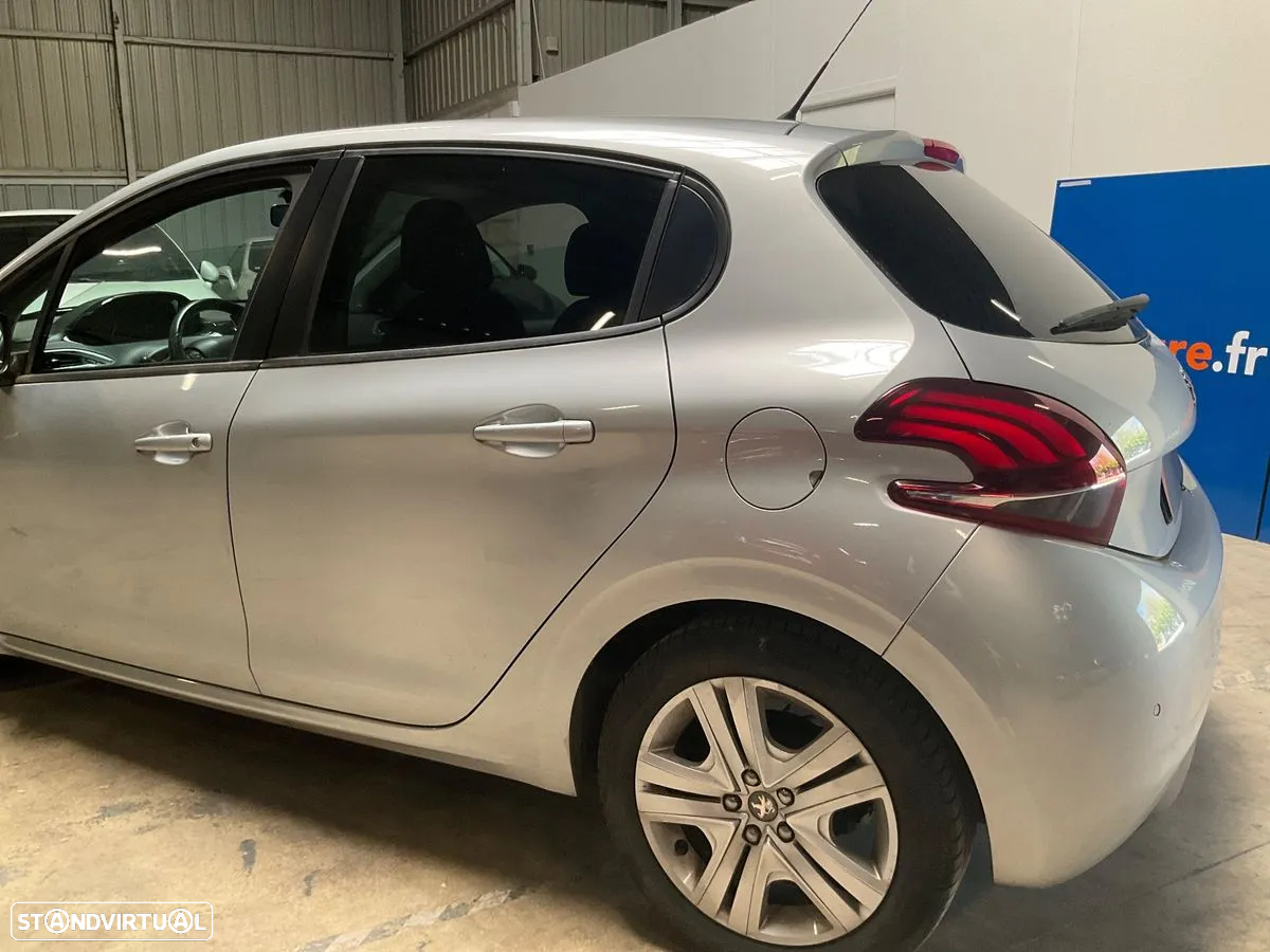 Peugeot 208 82 VTI Style - 2