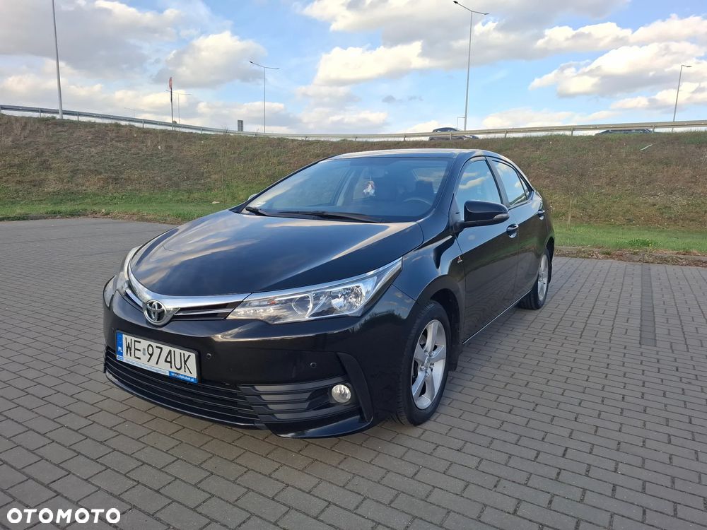 Toyota Corolla - 1